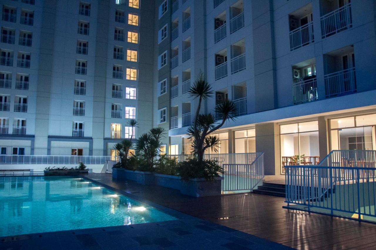 Skyland City Hotel Jatinangor Cilimus Exteriér fotografie